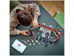 60444 F1® garage met Mercedes-AMG en Alpine auto's