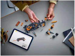 77251 McLaren F1® Team MCL38 racewagen