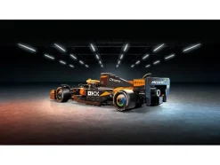 77251 McLaren F1® Team MCL38 racewagen