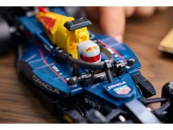 77243 Oracle Red Bull Racing RB20 F1® racewagen