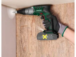 Accu-schroevendraaier 20 V zonder accu en lader