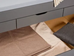 Bed Marinella, Lena of Ulli