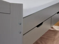 Bed Marinella, Lena of Ulli