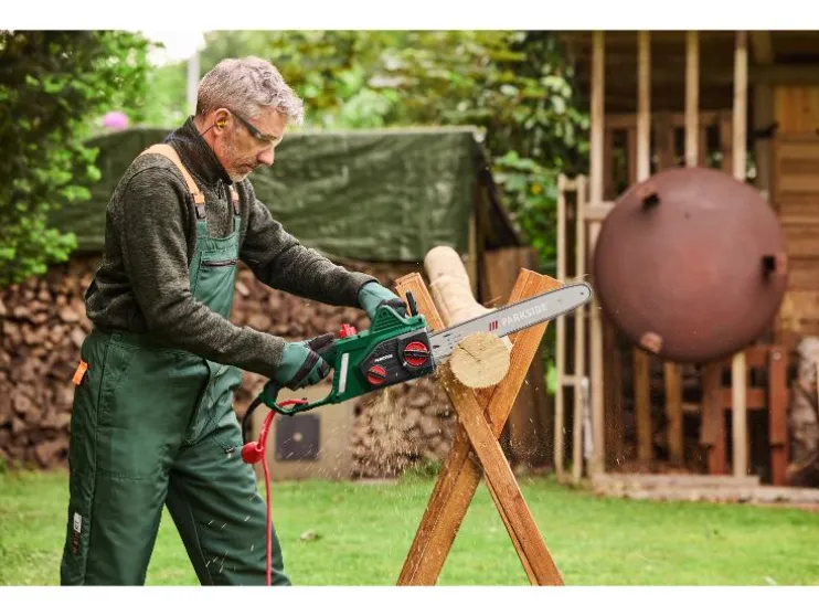 Elektrische kettingzaag 2200 W