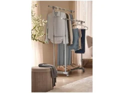 Kledingrek met wielen