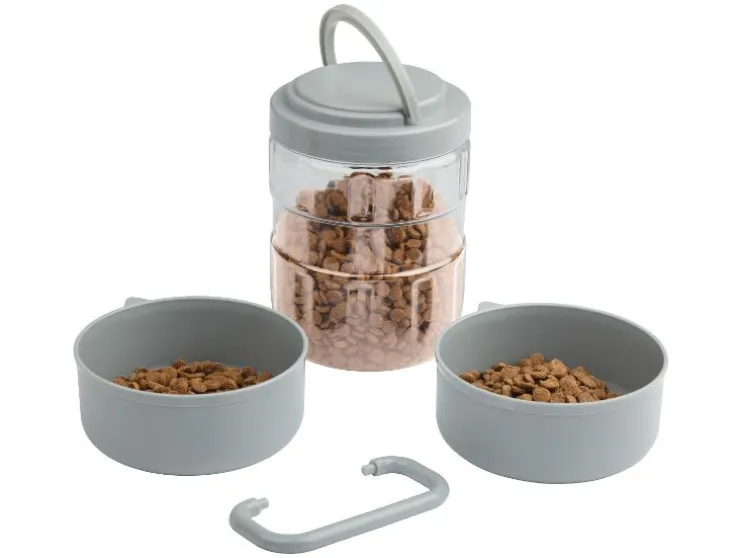 Reis voerbak, drinkbak of drinkfles en voerbak