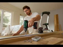 Robotmaaier 20 V met 4 Ah accu's en 4,5 A lader